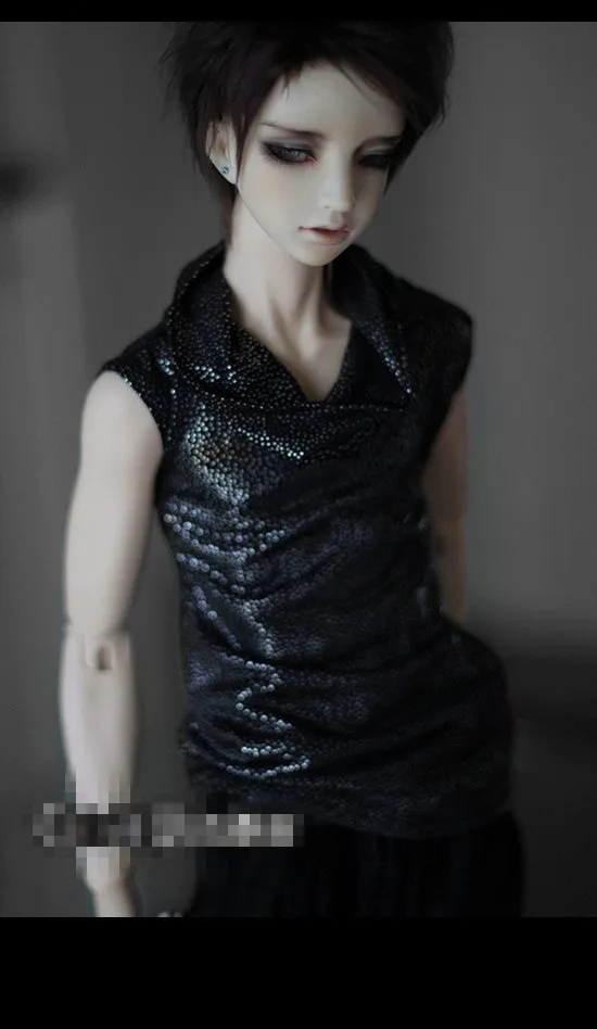 

Cool Shinning Drape Neck Sleeveless Black T Shirt For BJD 1/6 YOSD,1/4 MSD,1/3 SD SD17 Uncle Doll Clothes Customized CMB11
