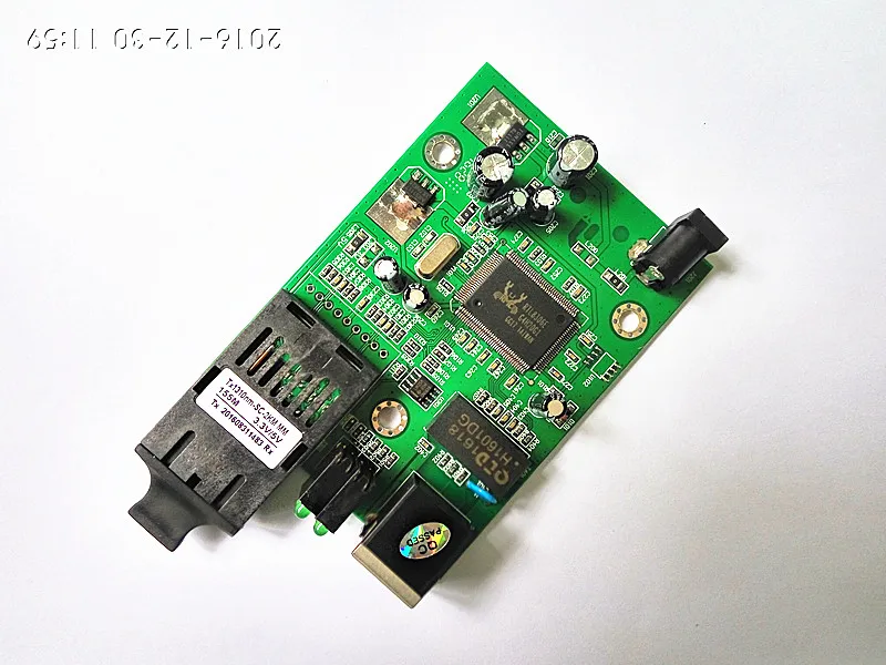

Fiber Optical 10/100M card type Media Converter 100m Ethernet Transceiver Without optical modules