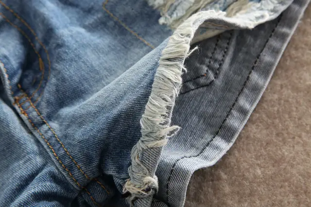 2019 Hot sale Top quality new Women's fashion sexy Denim Casual pockets Hole Burr jeans lady short pants low waist Girl shorts 6