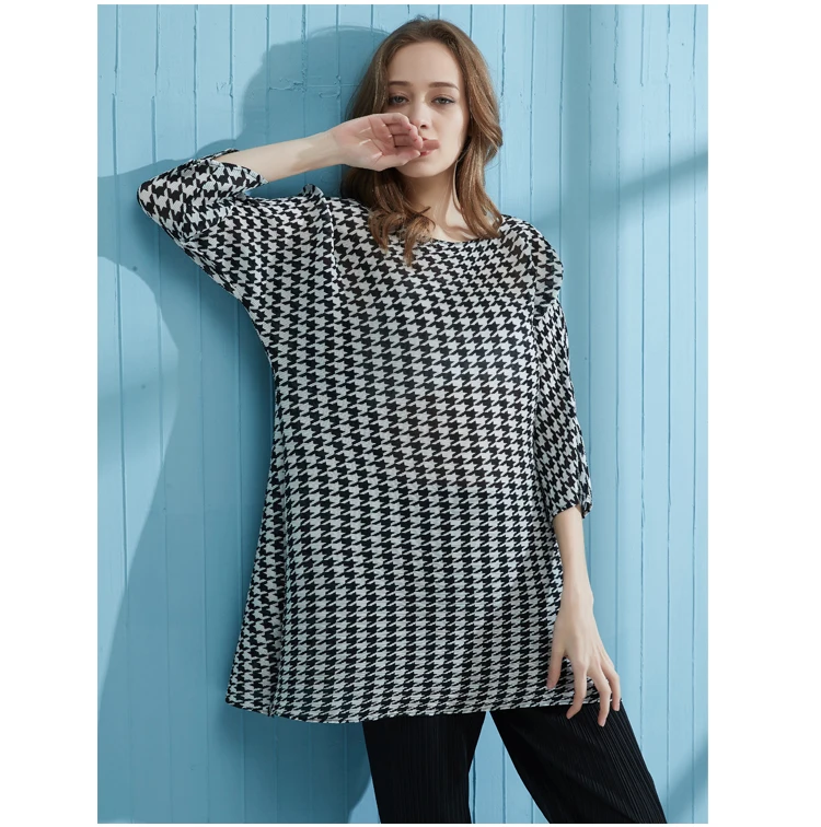 

HOT SELLING Miyake Houndstooth fashion fold sthree quarter long T-shirt IN STOCK