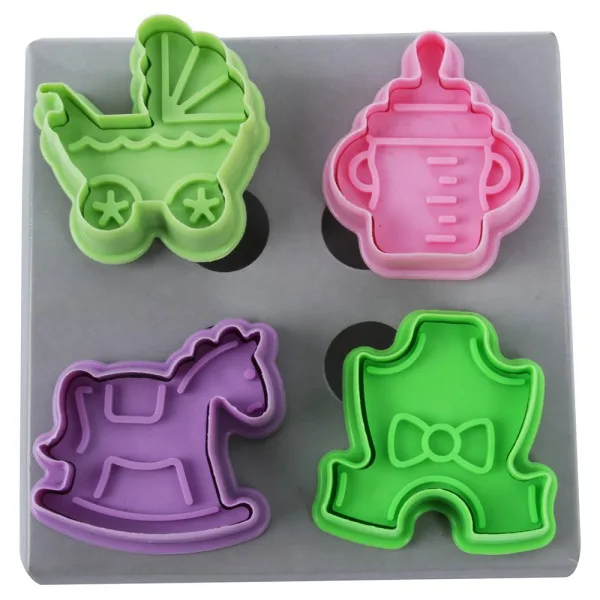 

4Pcs/Set Animal Car Cloth Shape Plastic Fondant Cake Mold Biscuit Cookie Plunger Cutters Sugarcraft Decor DIY Tools Kitchen