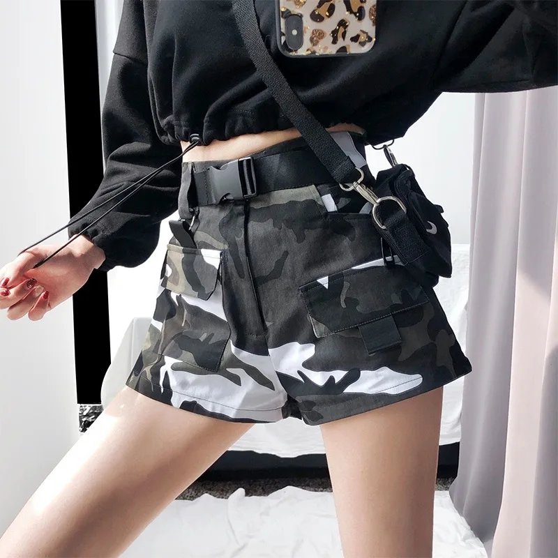 

Ins Super Fire High Waist Slim Wide Leg Hip Hop Hot Pants Street Shoot Handsome Casual Tooling Camouflage Shorts Female