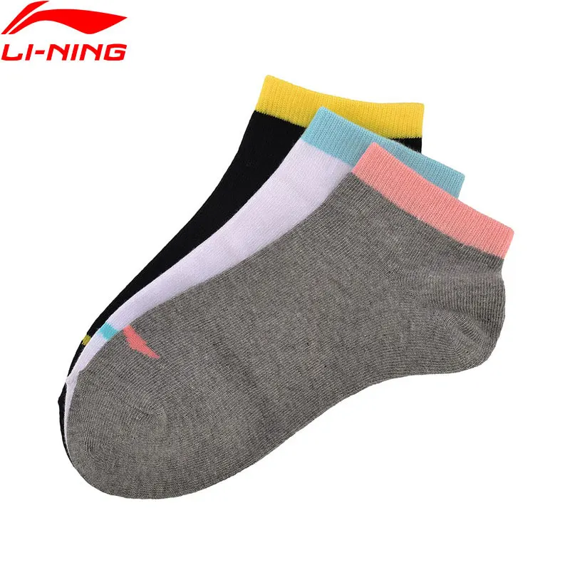 

Li-Ning Urban Sport Plain Hidden Socks (3 Pairs Pack) 80.1% Cotton 17.8% Nylon 2.1% Spandex LiNing Sports Socks AWSM136 NWW234