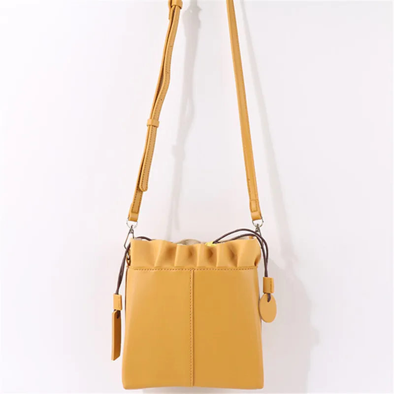 

2019 New Drawstring Pleated Skirt Bag Fashion Women Purse and Handbags Bucket Casual Shoulder Messenger Bags Sac Main Femme