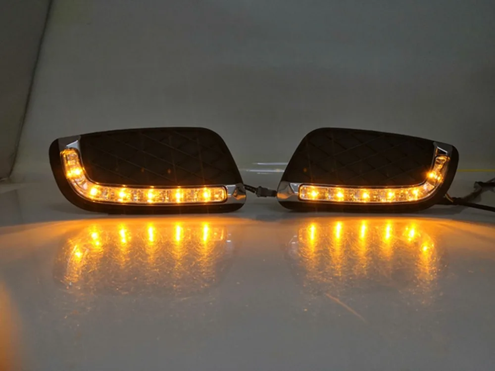 Cheap Osmrk led drl daytime running light for Mercede!   s-benz smart fortwo 2008-2011 with Dynamic moving yellow turn signal 2