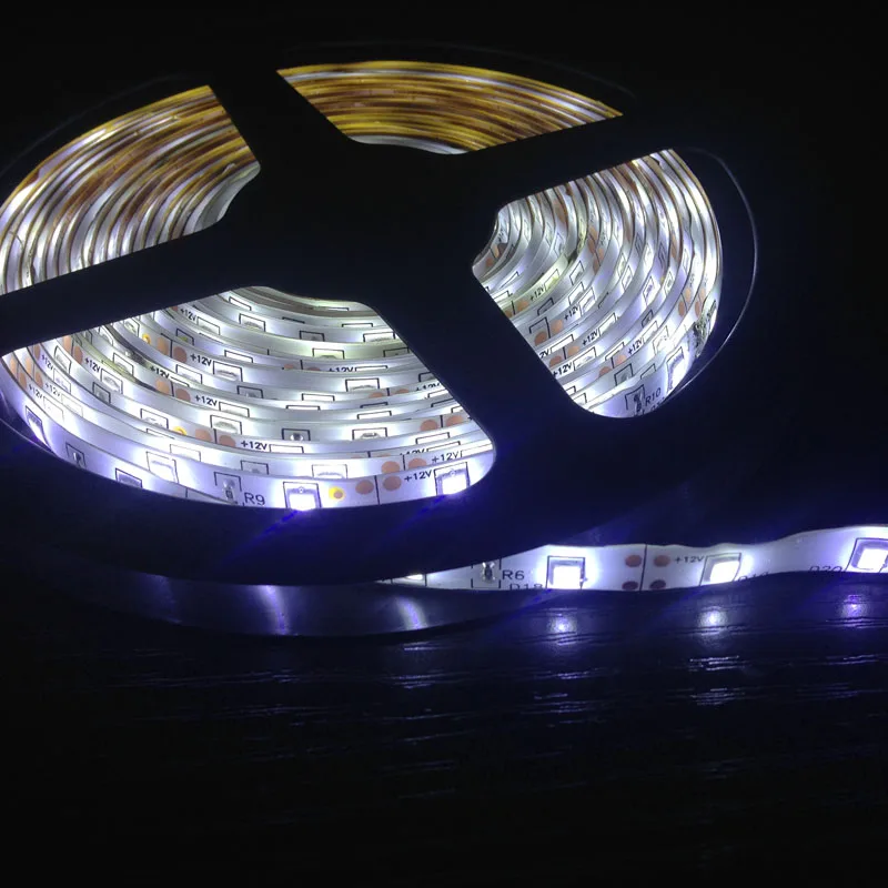 Светодиодная лента SMD2835 60 чипов/м 5 м/лот IP 65 12 В постоянного тока|diode tape|led strip lightstrip
