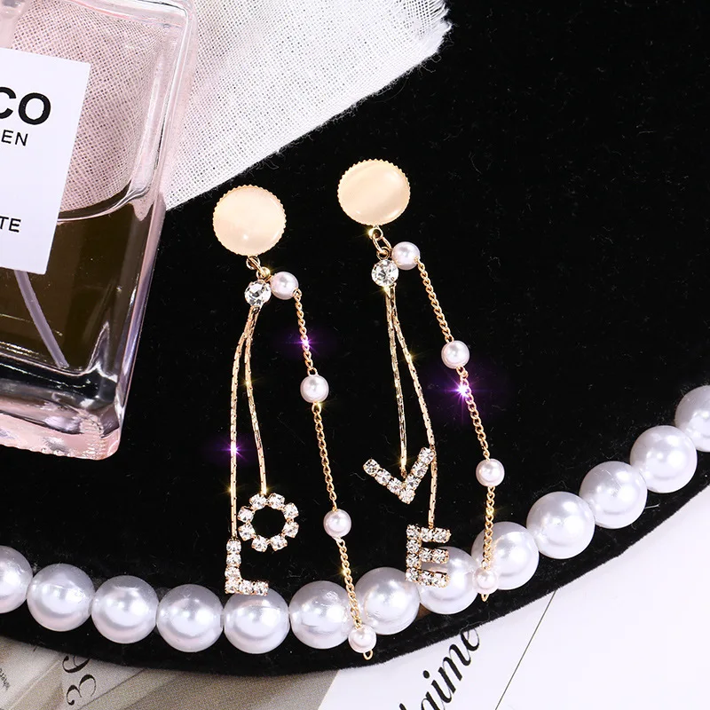 

Fashion Korean Big Love Elegant Pearl Long Dangle Gold Earrings Created Large Simulated Pearl Chain Earrings for Wedding Party