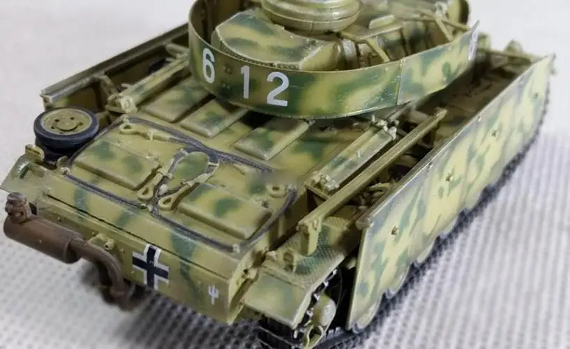 DRAGON WWII GERMAN Pz.Kpfw.III Ausf.N 1/72 tank model finished non diecast 