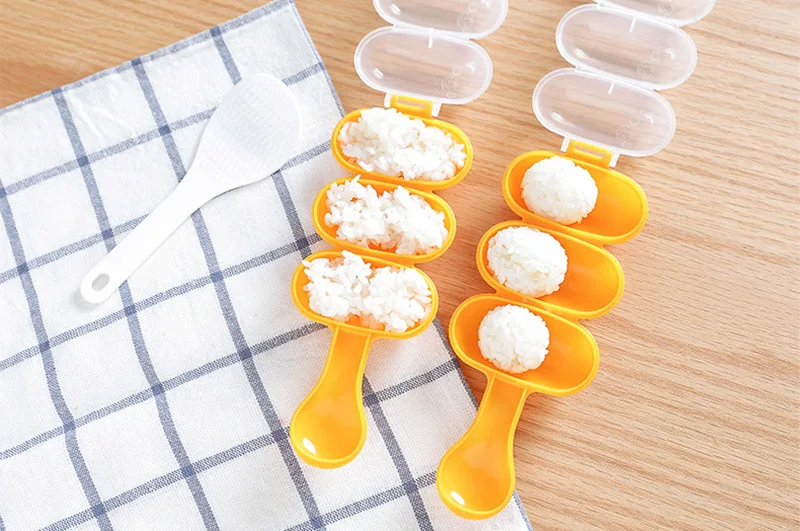 Sushi making mold