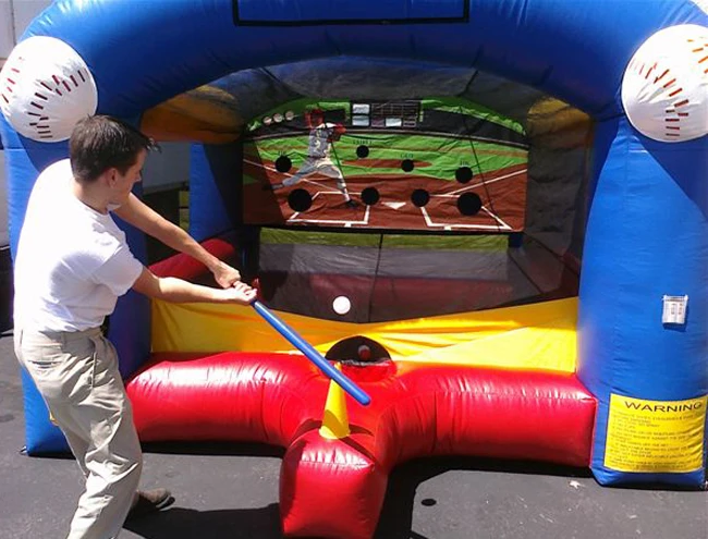 Baseball-Swinging-Inflatable
