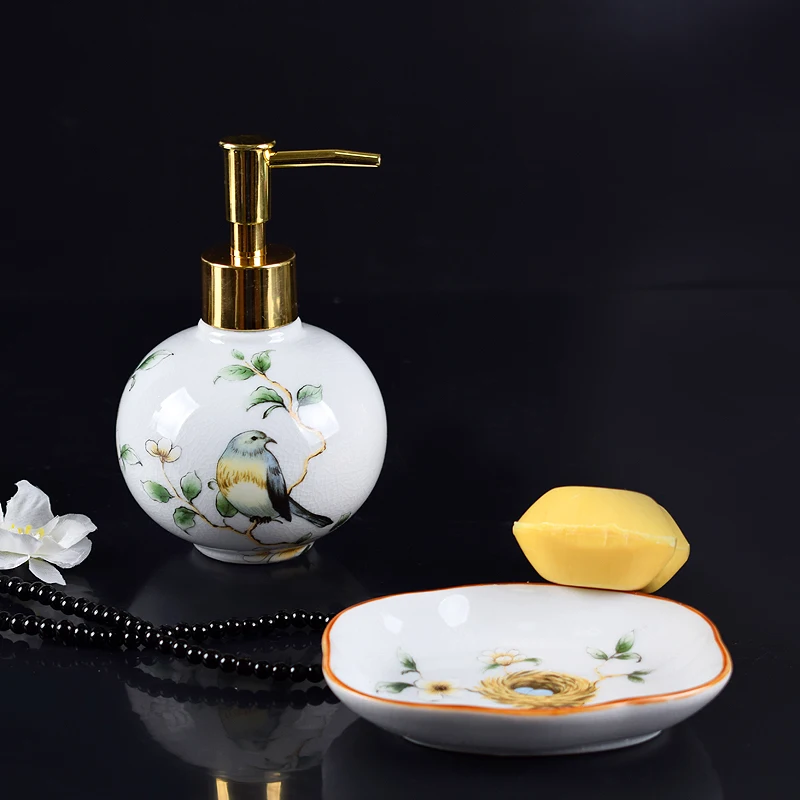 

NEWYEARNEW Retro Ceramic Bathroom Accessories Set Love Gifts Home Decoration Wedding Gift Wash Suit Creative Valentine Gifts