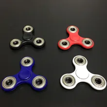 White Black Tri Spinner Fidget Toy Plastic EDC Hand Spinner For Autism and ADHD