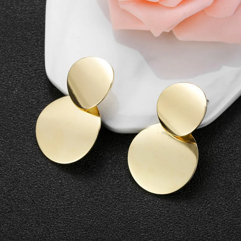 

Statement Earrings 2019 Fashion Metal Earrings For Women Gold And Silver Jewelry Simple Vintage Round Dangle Drop Earrings gifts