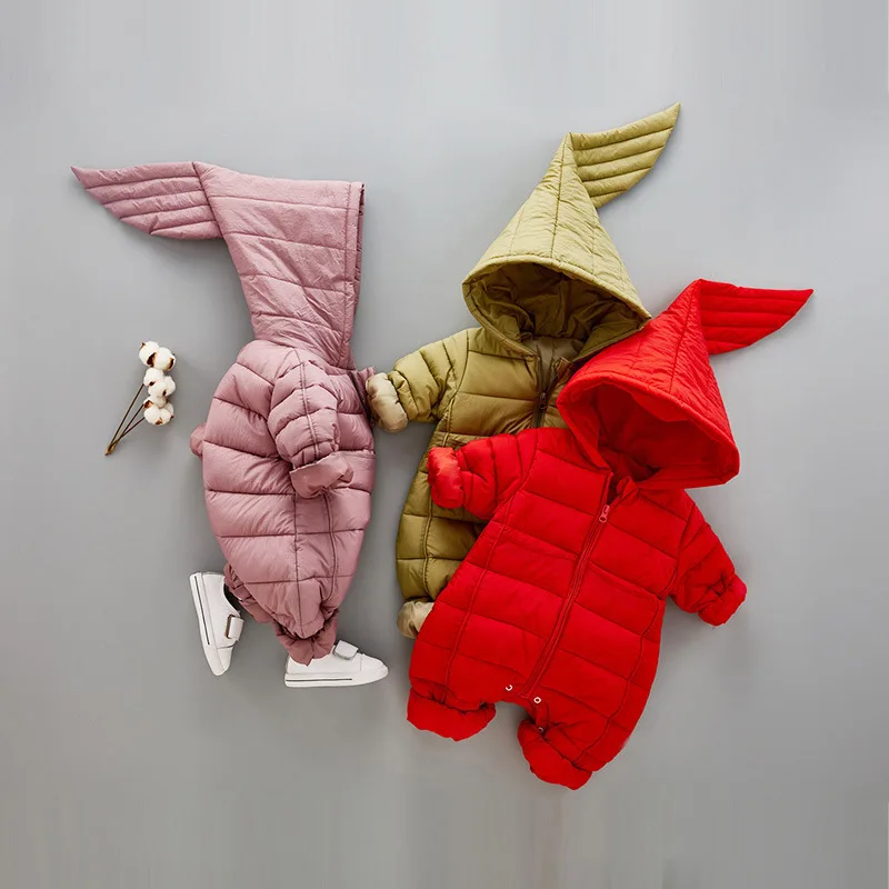 Рисунок 5 - Одежда для новорожденных; Одежда