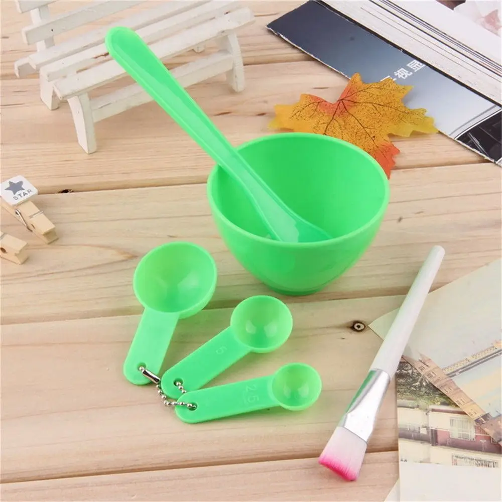 

6pcs DIY Facial Beauty Mask Bowl Women Ladies Cosmetic Tool Kits Mixing Spong Brush with Stick Brush Makeup Tool Sets