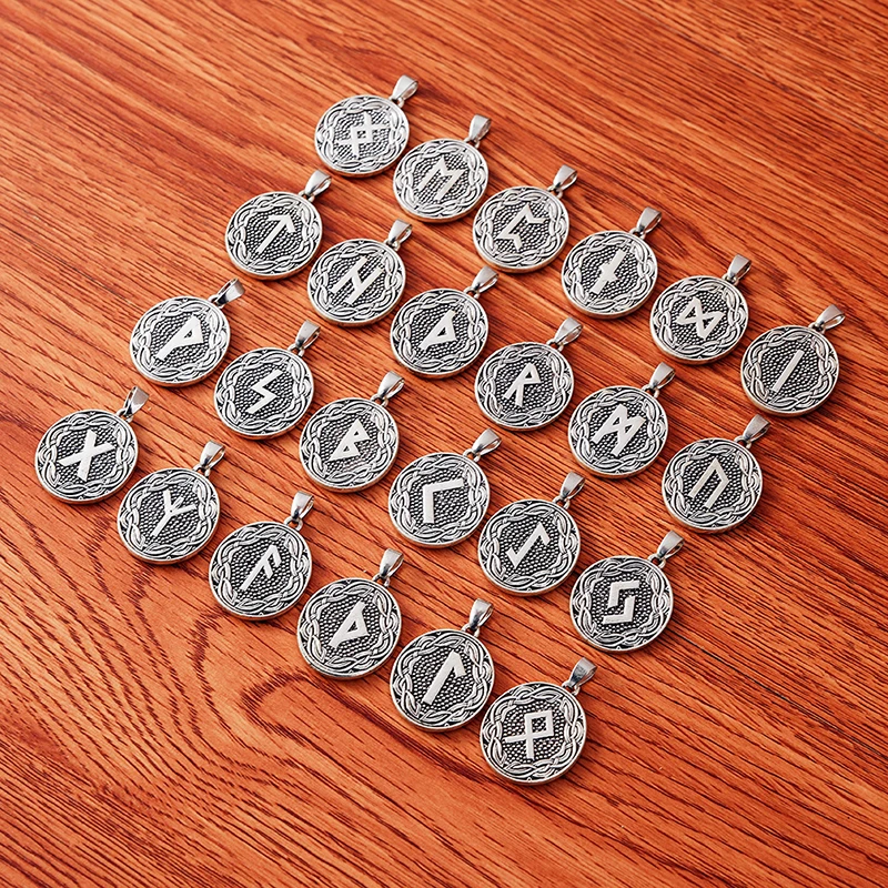 RUNES CHARMS  (2)