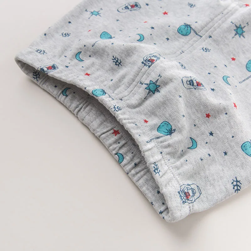 DB6485_0038_6Y3A5746