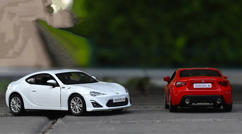 Модель автомобиля из 1:36 сплава, высокая имитация GT86, модель суперавтомобилей, металлические Литые машины, игрушечные транспортные средства