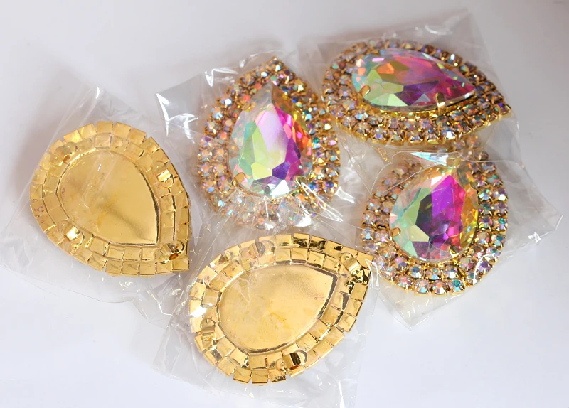 Billow Glass Sew On Rhinestone Button (15)