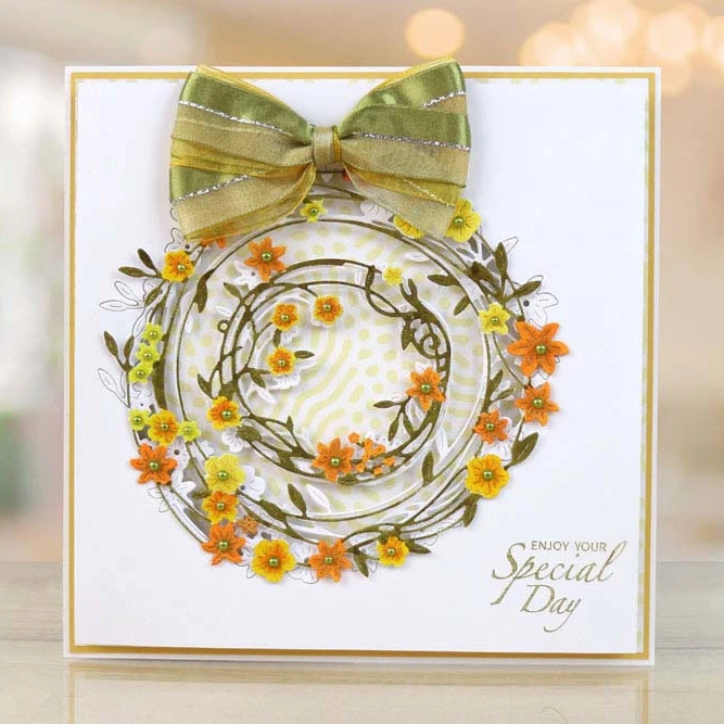 

KLJUYP Wreath Metal Cutting Dies Stencils for DIY Scrapbooking/photo album Decorative Embossing DIY Paper Cards