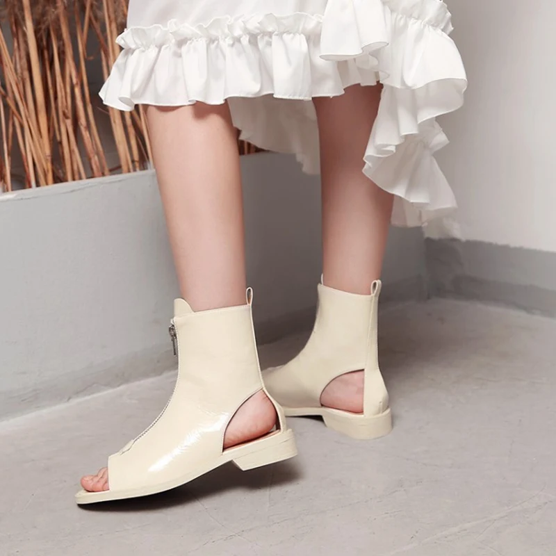ORCHA LISA/крутые летние ботинки с открытым носком ботильоны для женщин на плоской подошве из лакированной кожи на молнии с открытым носком, женские туфли в стиле панк