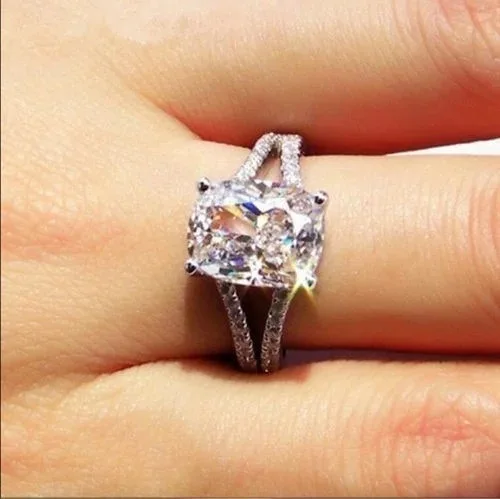 square finger ring