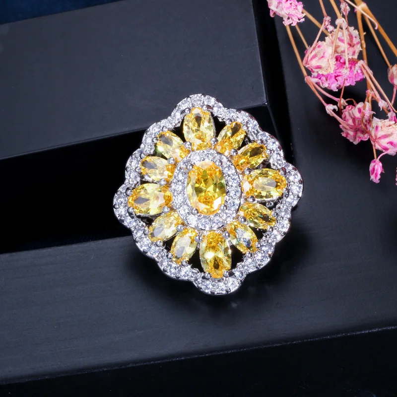 CWWZircons Брендовое винтажное большое желтое Кристальное кольцо для женщин с кубическим цирконием, деликатное обручальное свадебное ювелирное изделие R099
