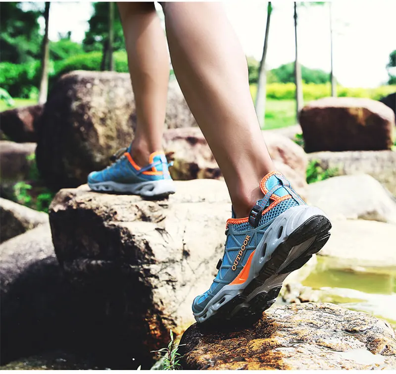 soft breathable aqua shoes for men women (14)