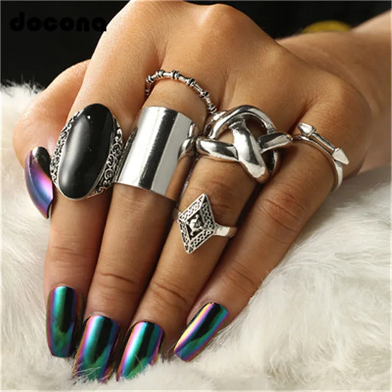 

5pcs/Set High Quality Fashion Punk Style Rings Set for Women Black Stone Alloy Knot Geometric Middle Finger Rings Jewelry 3450