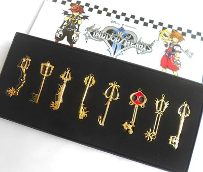 

anime Kingdom Hearts The heart of the kingdom of the Arsenal Necklace Key chain model Pendant Jewelry cartoon periphery 8pcs
