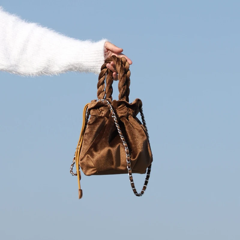 

Women Silk Bucket Fashion Solid Bag Custom Net Bag Ins Woven Bag With Bucket Handbag Crossbody Bags