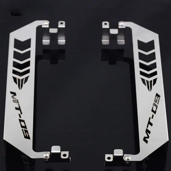 

For YAMAHA MT09 MT-09 Tracer 900 FJ-09 FZ-09 Left & Right Radiator Side Guard Covers Protector Motorcycle Accessories Protector