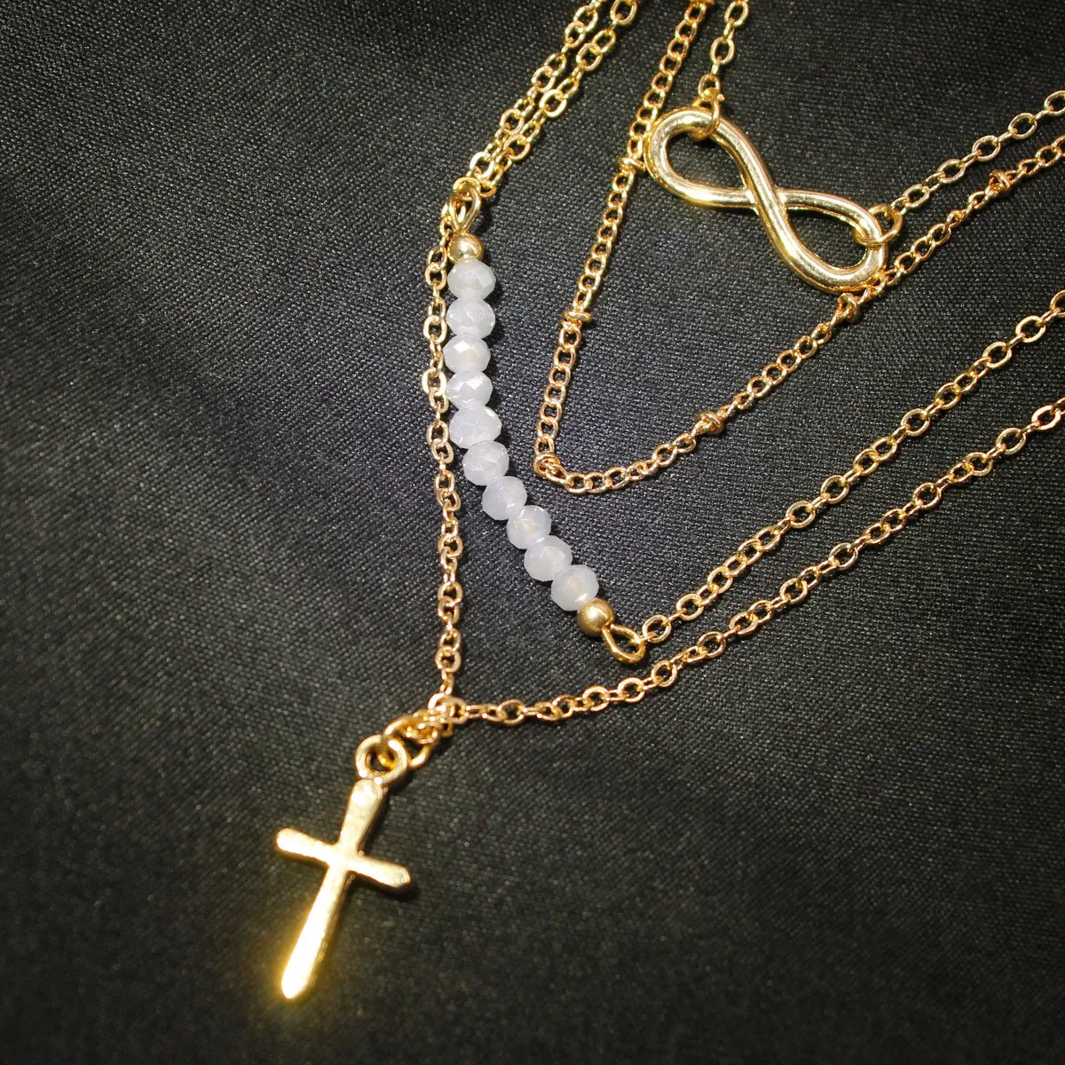 

Multi-layer Necklace Female Personality Simple Cross Clavicle Chain Necklace on Neck Jewelry