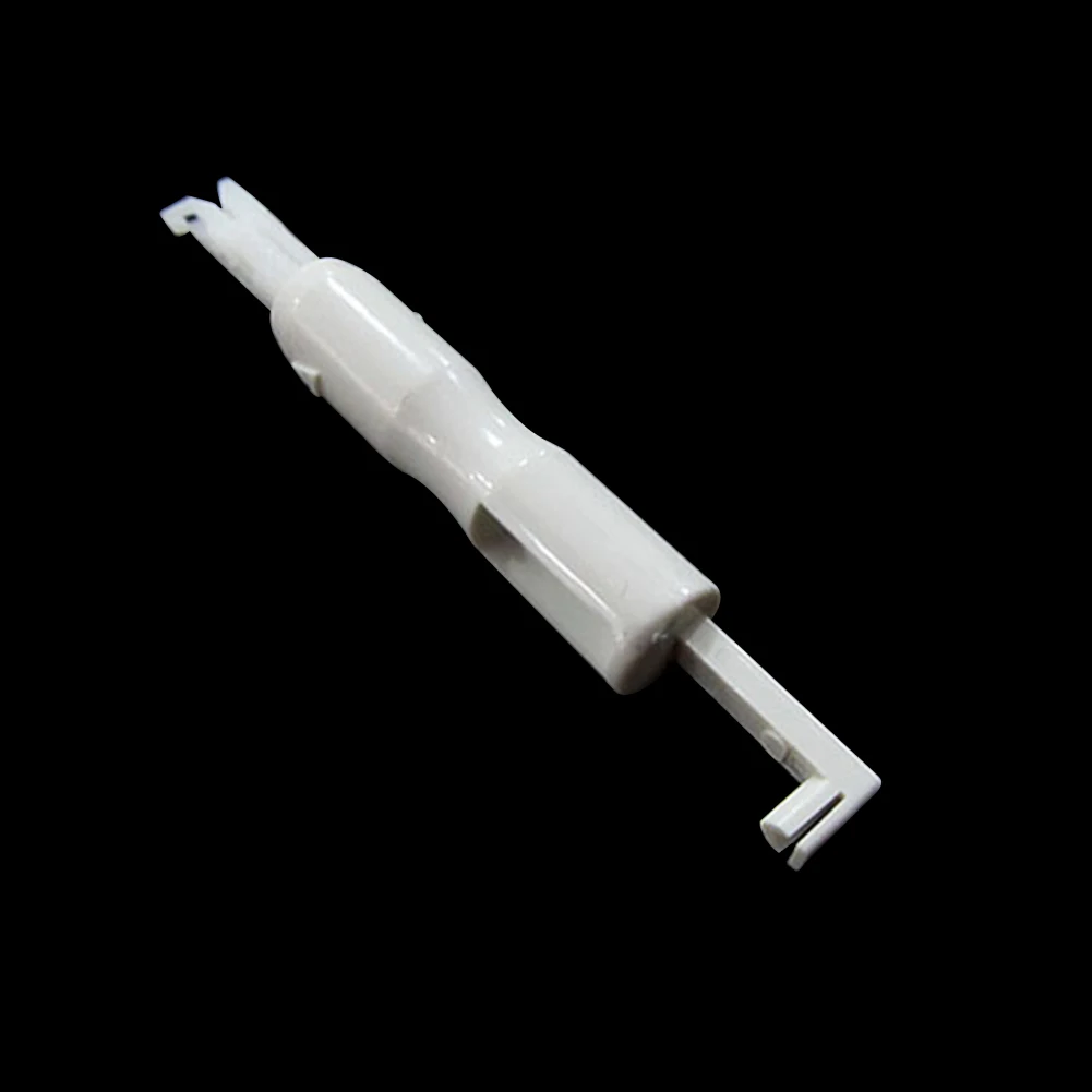 

High Quality Creative Compact Needle Threader Insertion Applicator Handle Thread for Sewing Tool Machine Sew