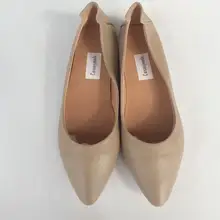 Г. Новая женская обувь с закрытым носком модная обувь из натуральной кожи с острым носком на низком каблуке