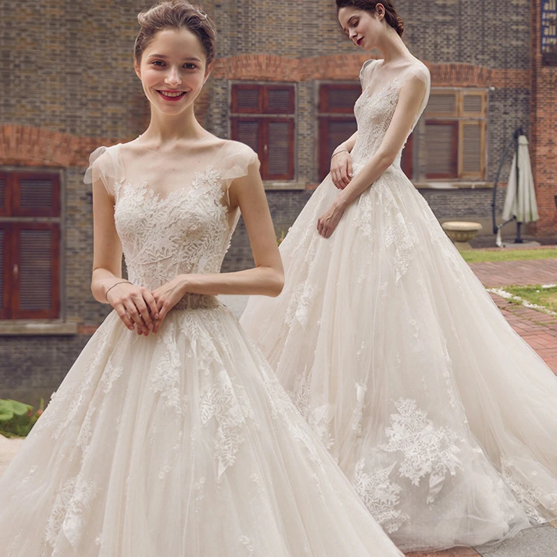 

SERMENT Light wedding bride long tail 2019 new Hepburn French wedding dress slim super fairy simple dreams Sen travel