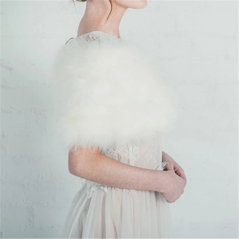 4 AO814-ivory-feather-bridal-stole-at-liberty-in-love_---_67_____