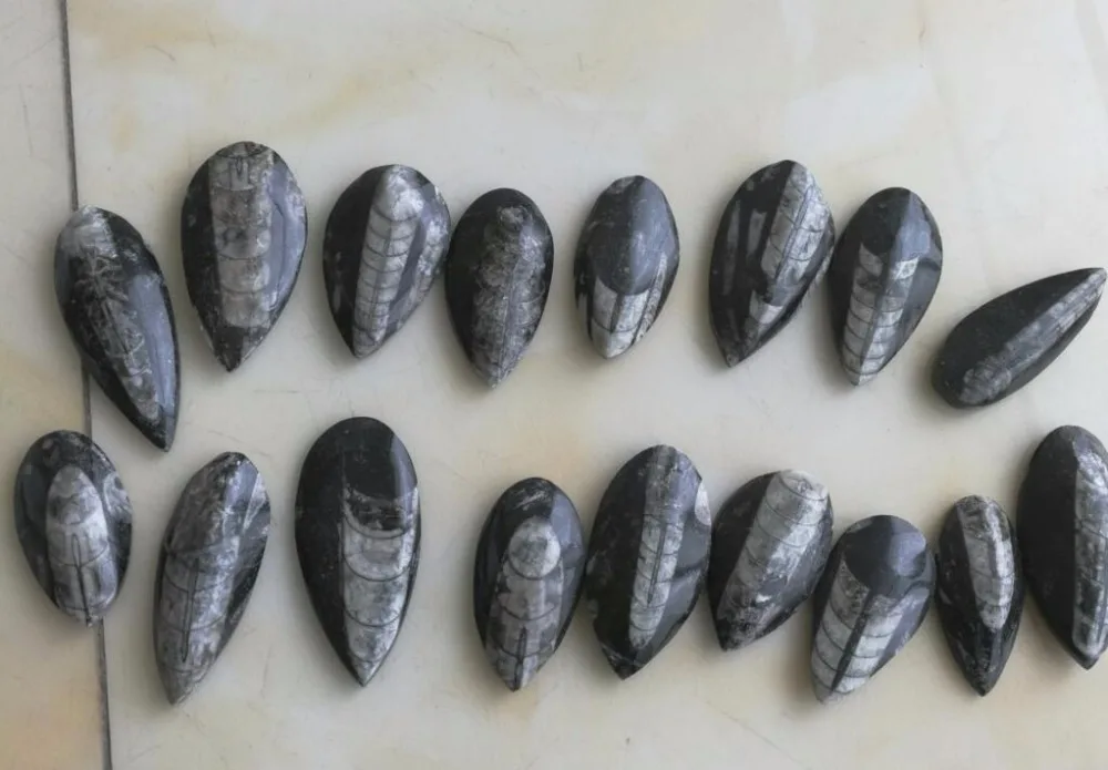 HTB1jyfpdbZnBKNjSZFrq6yRLFXaD