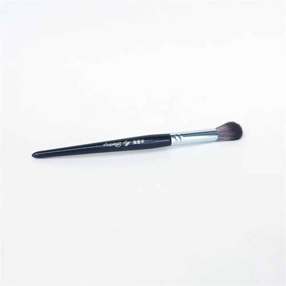 My Destiny 033 SMALL HIGHLIGHTER BRUSH _ 3