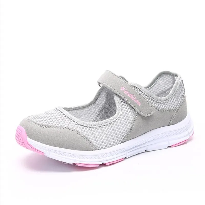 

2019 new Spring-Fall Women Casual Sport Flats Fashion Shoes Mother Walking Loafers Breathable Air Mesh Sneakers Size 35-42