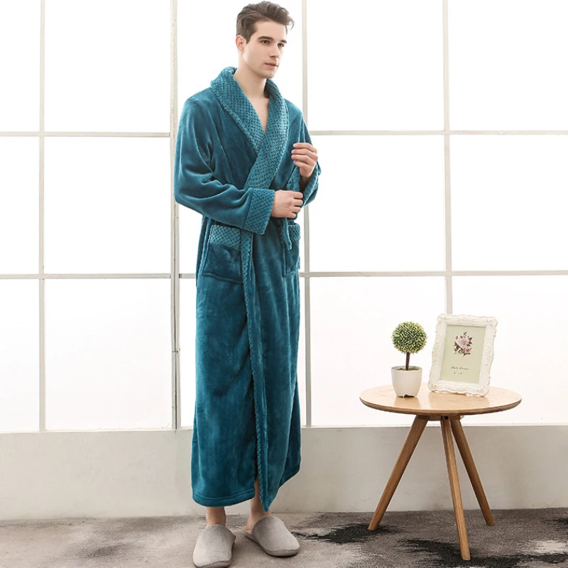 8583413439_1427868684