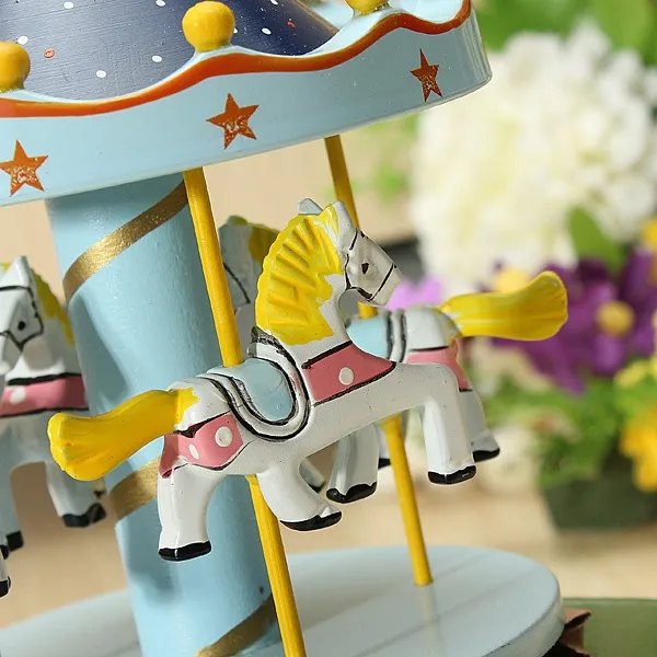 Bless анимированные классические 4 лошади Go круглые музыкальные коробки для каруселей Классические рождественские детские подарки на день рождения