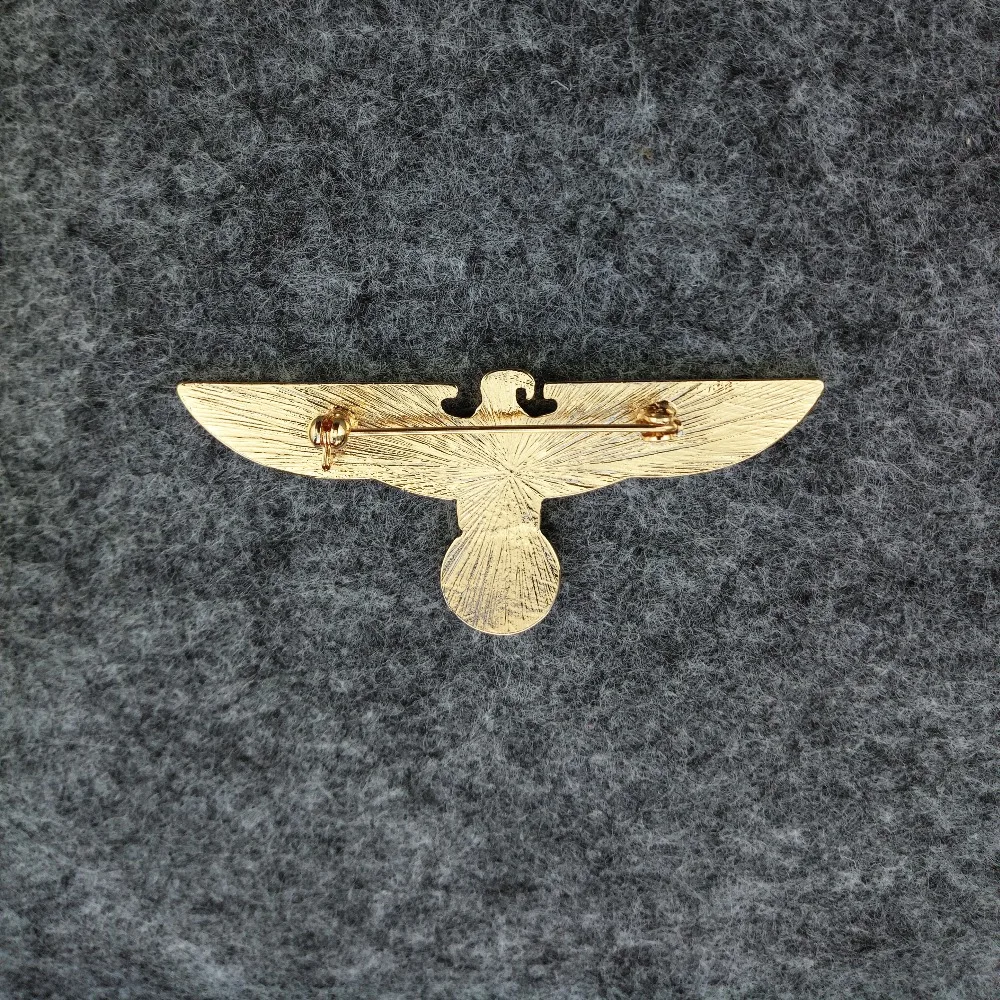 Medal Badge Germany World War II Golden German Eagle Military Brooches With Safety-Pin Army Souvenir