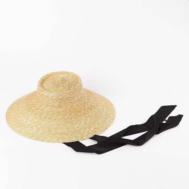 Новейшая модная женская трапециевидная соломенная шляпа котелок Высококачественная Плоская верхняя Солнцезащитная шляпа с большими полями с Ремешок для шнуровки предотвращает ветер