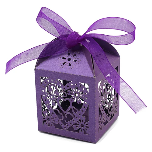 50pcs/lot Wedding Gifts For Guests Paper Box Laser Cut Gift Bag Bride and Groom Birthday Party Favors Decoration Gift Candy Box - Цвет: Purple heart