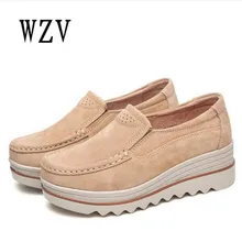 Весенняя женская обувь на плоской подошве обувь кроссовки на танкетке кожаные туфли; Повседневная замшевая одежда на плоской подошве без застежки; задники, обувь на толстой резине; мокасины для B44