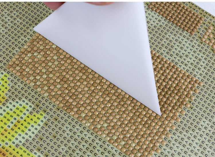 UTB81lM8GMQydeJk43PUq6AyQpXaf