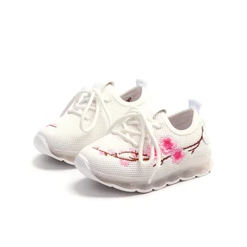 

2019 New Kids Led Shoes Girls Floral Shoes With Led Lights Little Girls Glowing Sneakers Children Casual Shoes Student pink