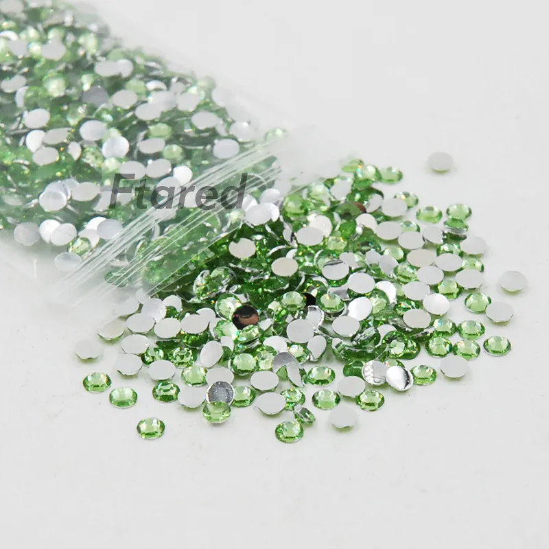 

2017 Discount promotion SS12 3mm 5000pcs/pack High-grade Grass green DIY Nail Art Flat back Acrylic Rhinestones