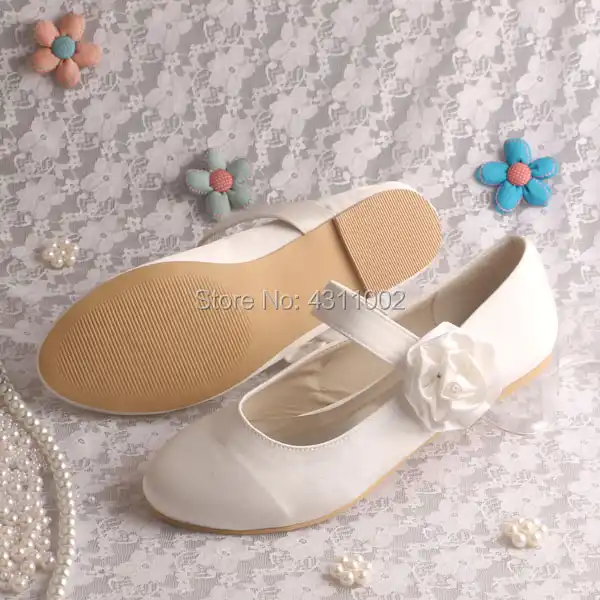beige satin shoes